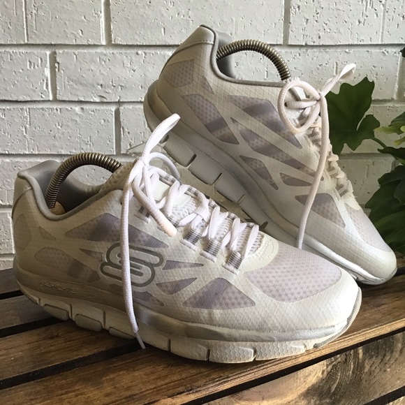 skechers shape up liv